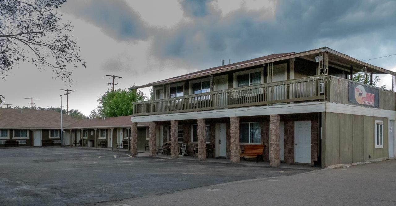 Elk Run Inn Craig Exterior photo